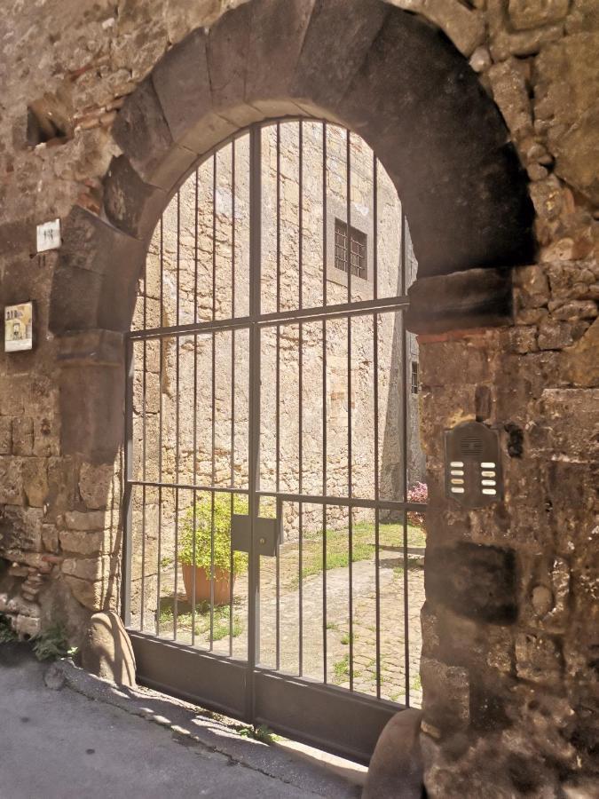 Casa Del Palazzo Del Marchese Appartement Tarquinia Buitenkant foto